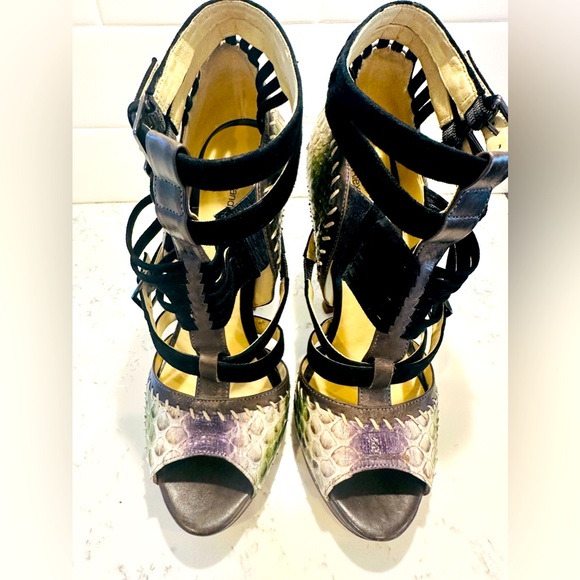 Alexandre Birman Python Pumps - Picture 3 of 7